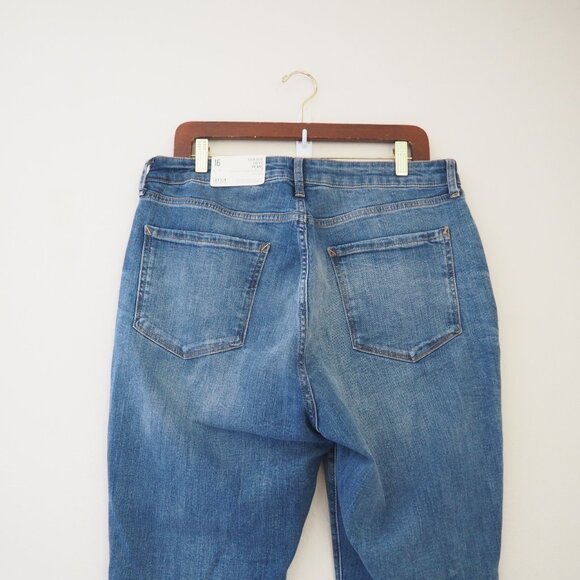 * NWT A.N.A High Rise Curvy Fit Distressed Raw Hem Skinny Fit Jean sz 16 - Picture 6 of 6